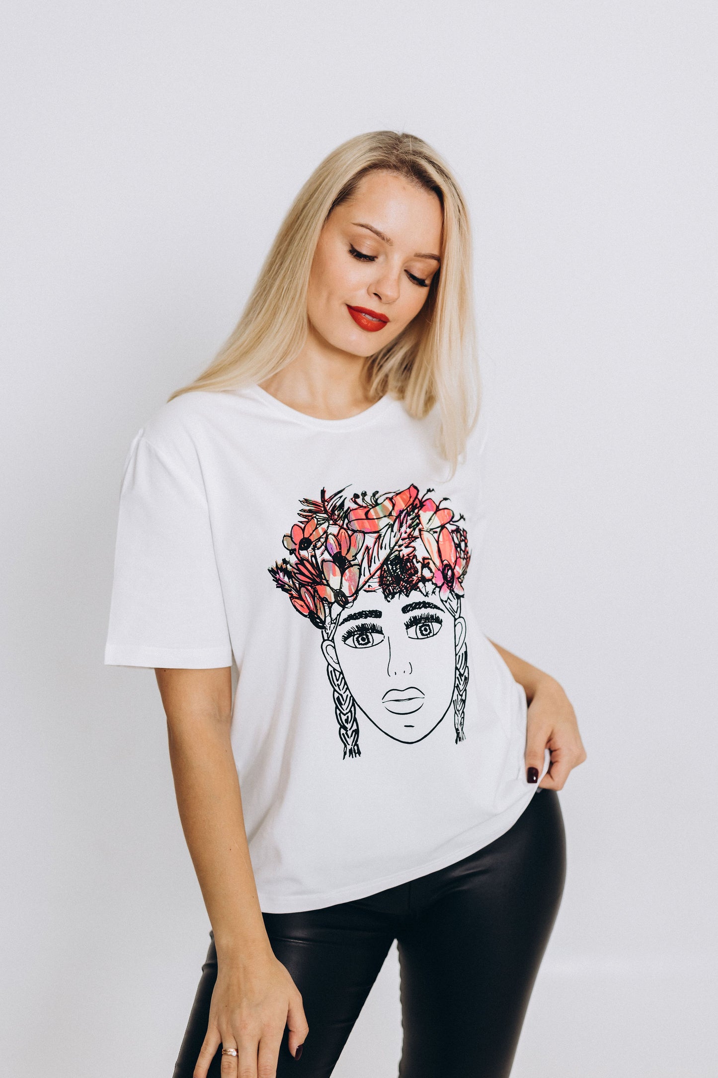 GIRL WITH A FLOWER CROWN T-SHIRT