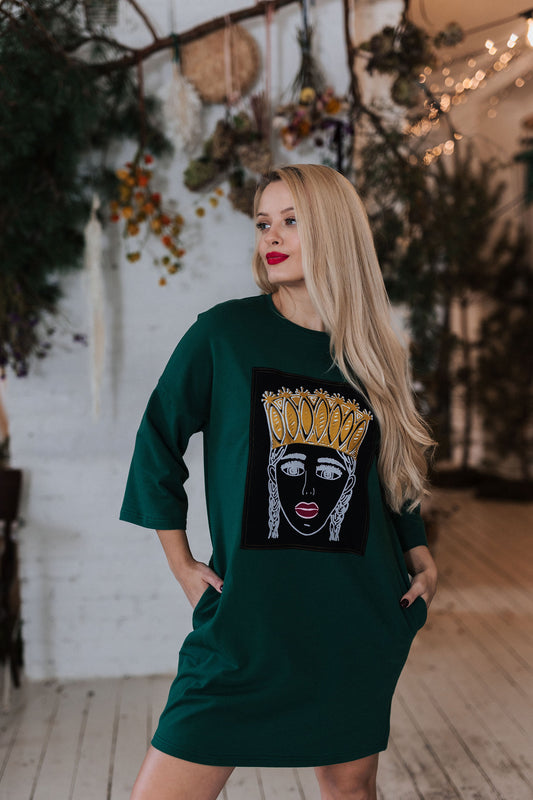 Dark green oversized dress with painting